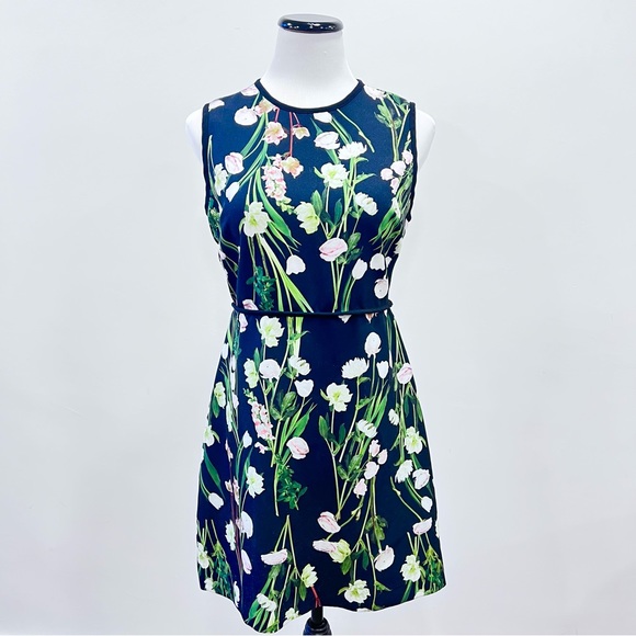 Victoria Beckham flower print dress - black flower print dress - Picture 1 of 4